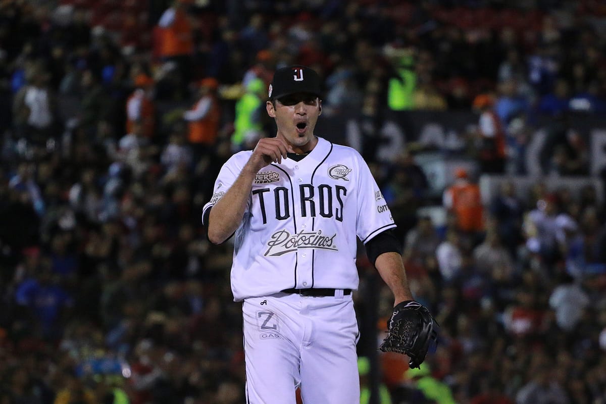 Pegan Toros primero a Rieleros