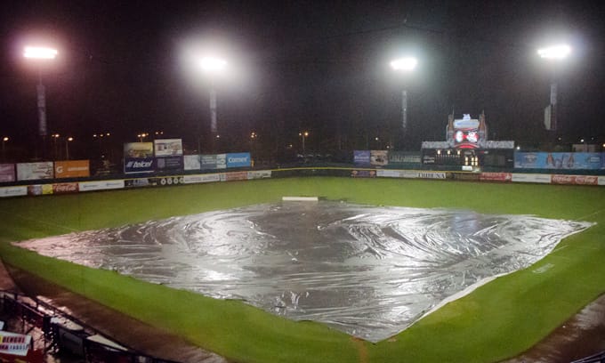 Fuertes lluvias cancelan final de serie