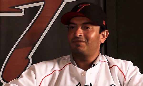 Contento Robles por refuerzos