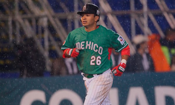 Oscar Robles llega a Toros