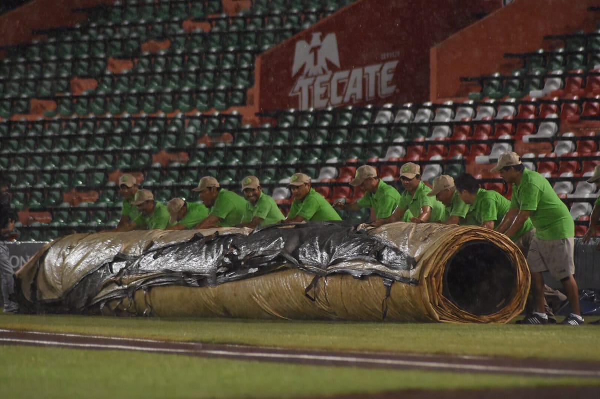 Lluvia impide juego en Yucatán