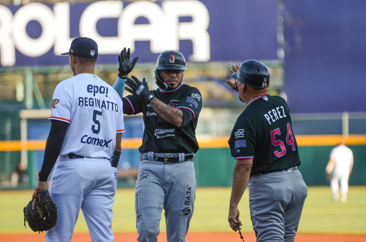 FRENAN A TOROS EN AGUASCALIENTES