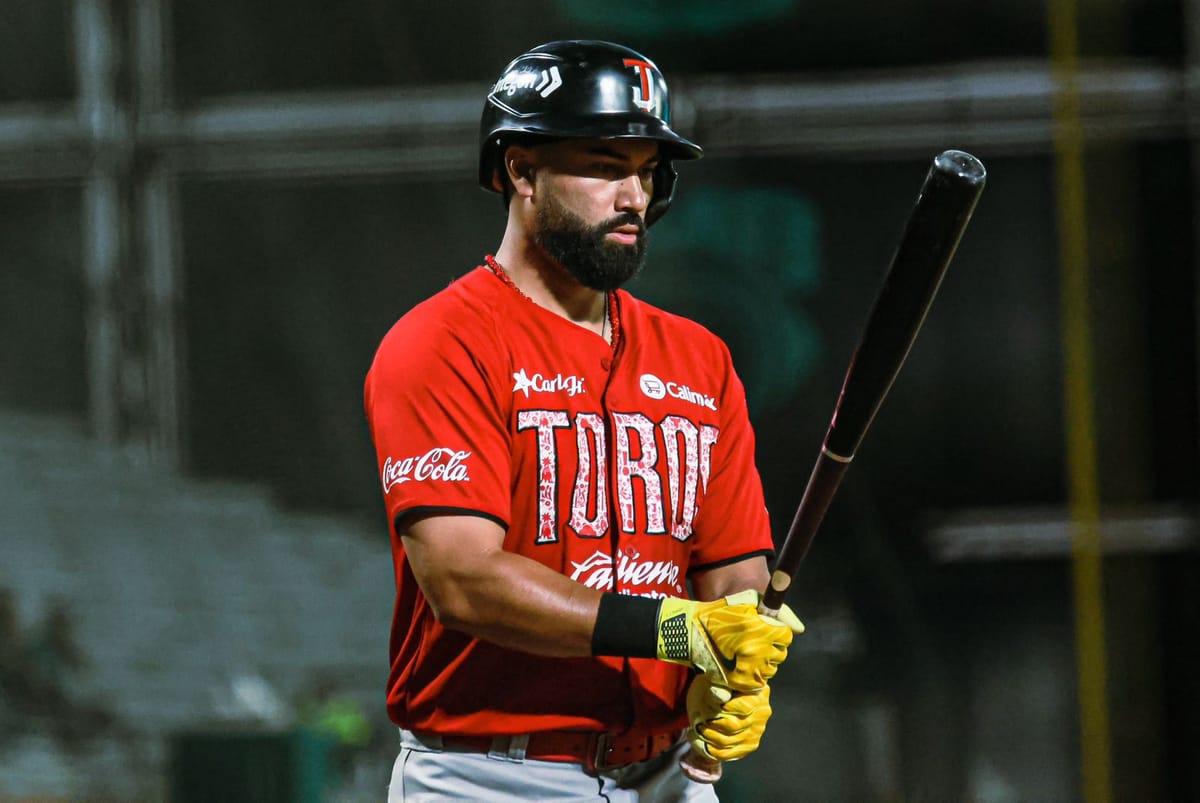 TROPIEZA TOROS AL ABRIR SERIE EN SALTILLO