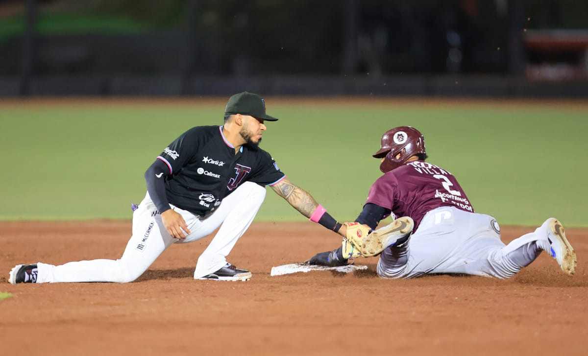 CAE TOROS EN DUELO DE PITCHEO