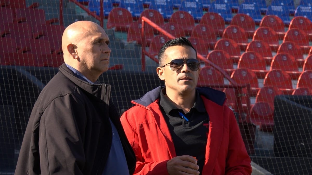 NUEVA FACETA DE MAXWELL